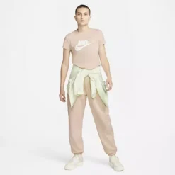 Women's Nike Sportswear Essential T-Shirt -The North Face Shop 19614878977 7